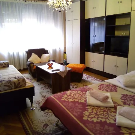 Stan Na Dan Apartment *